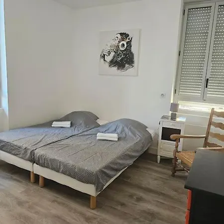 Panorama Du Sanctuaire 400 Metres De La Grotte 3 8 Personnes Parking Ferme Gratuit 公寓 卢德