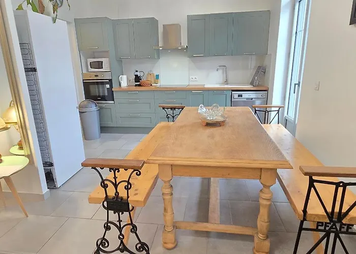 Διαμέρισμα Panorama Du Sanctuaire 400 Metres De La Grotte 3 8 Personnes Parking Ferme Gratuit Λούρδη