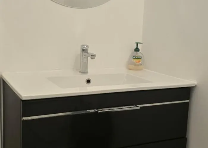 Appartement Panorama Du Sanctuaire 400 Metres De La Grotte 8 Personnes 3chambres Wifi