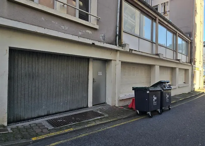 Appartement Panorama Du Sanctuaire 400 Metres De La Grotte 8 Personnes 3chambres Wifi
