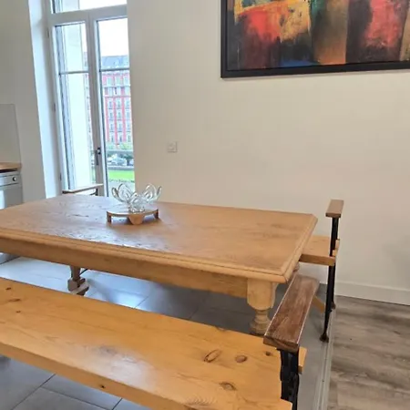 Panorama Du Sanctuaire 400 Metres De La Grotte 3 8 Personnes Parking Ferme Gratuit Lourdes